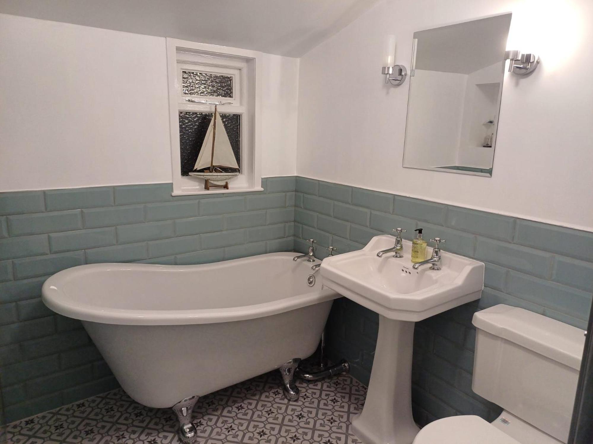 Creel Cottage カレン エクステリア 写真